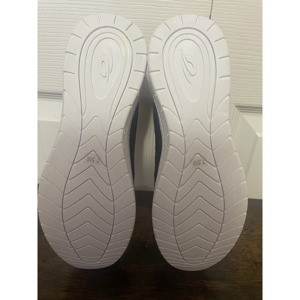 Easy Spirit Women's Glitz Casual Slip-On Walking Shoes Black Size 7.5 - Picture 6 of 6
